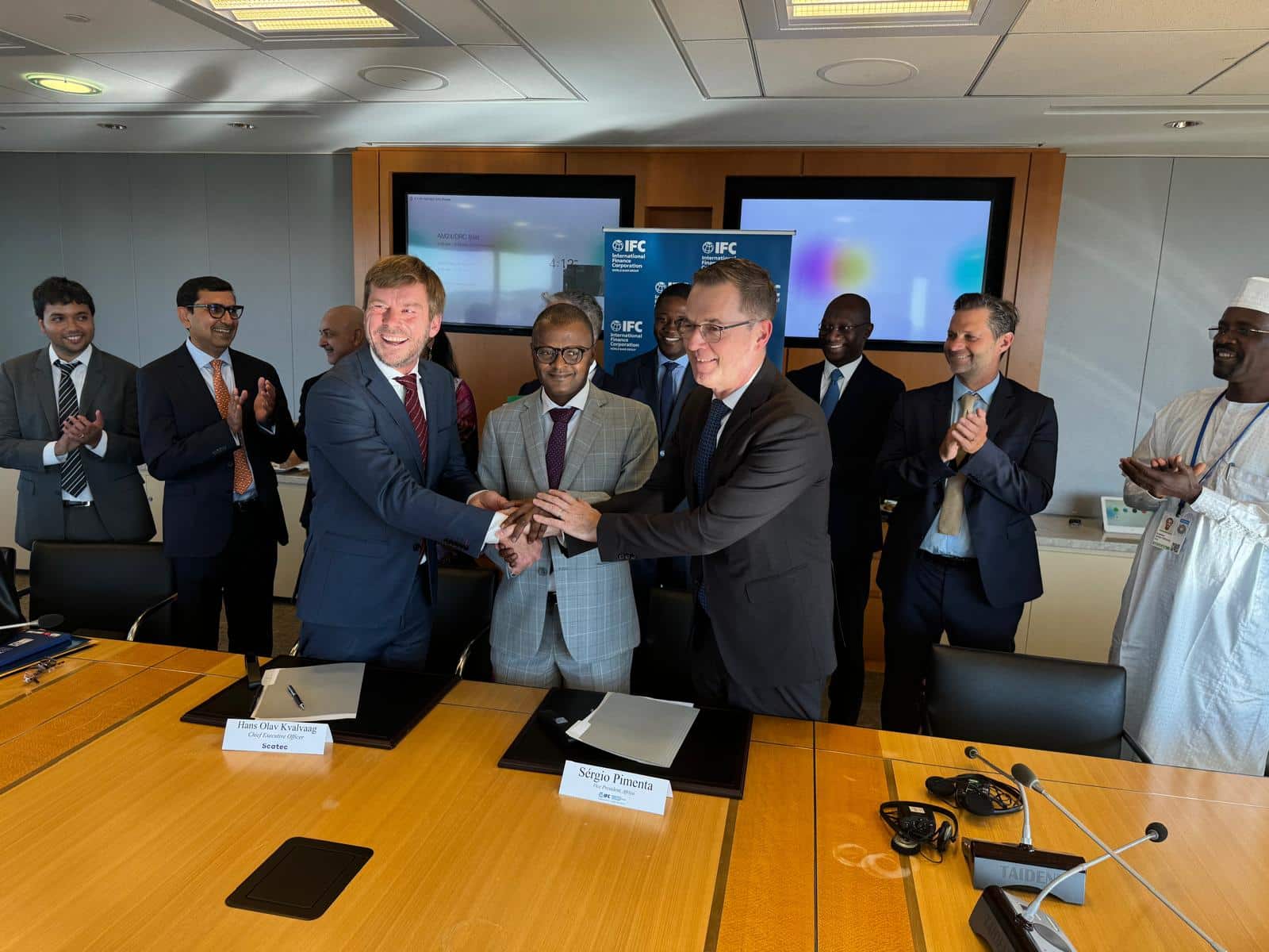 PHOTO4-2024-10-23-16-30-58-1